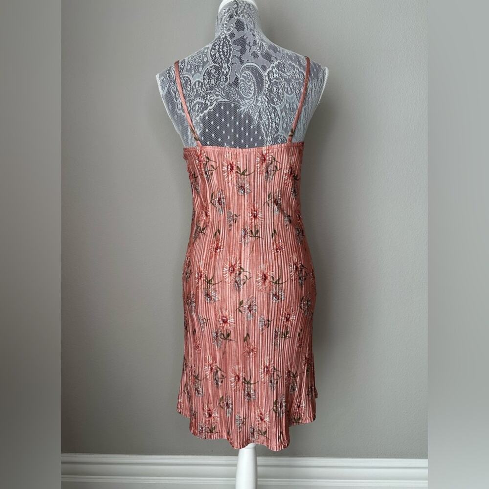 VANITY ROOM Womens Pink Floral Print Pleated Spaghetti Strap Satin Dress XS - Picture 5 of 5